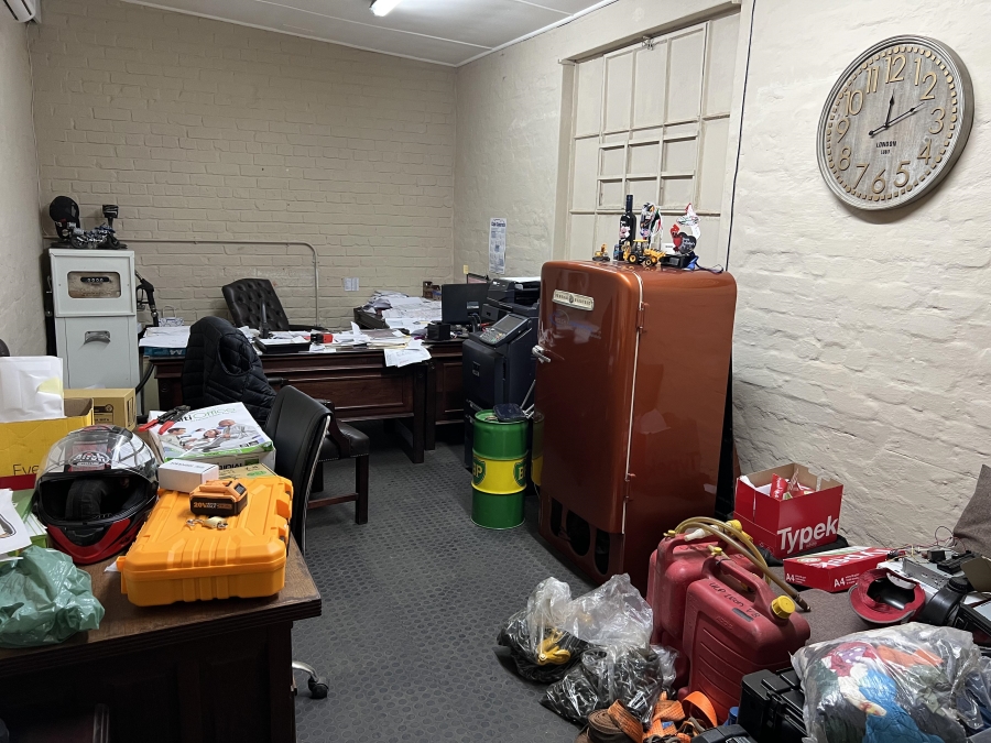 To Let commercial Property for Rent in Triangle Farm Western Cape